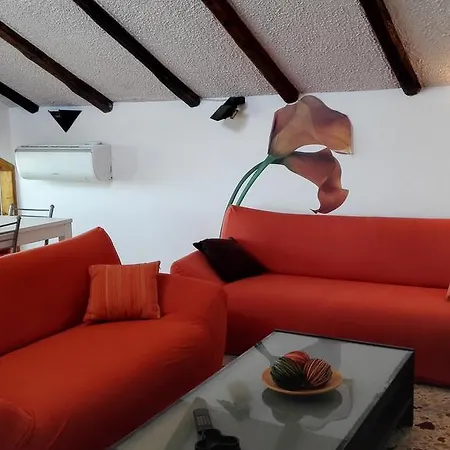 Lucrezia Garden Catania Holiday home